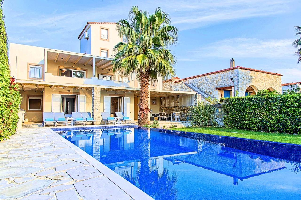 耶奥伊乌波利斯Cretan Mansion With Heated Swimming Pool别墅 外观 照片
