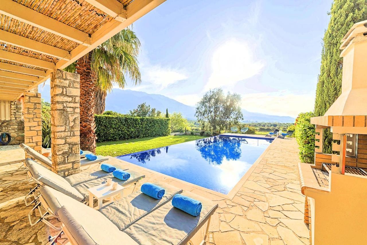 耶奥伊乌波利斯Cretan Mansion With Heated Swimming Pool别墅 外观 照片