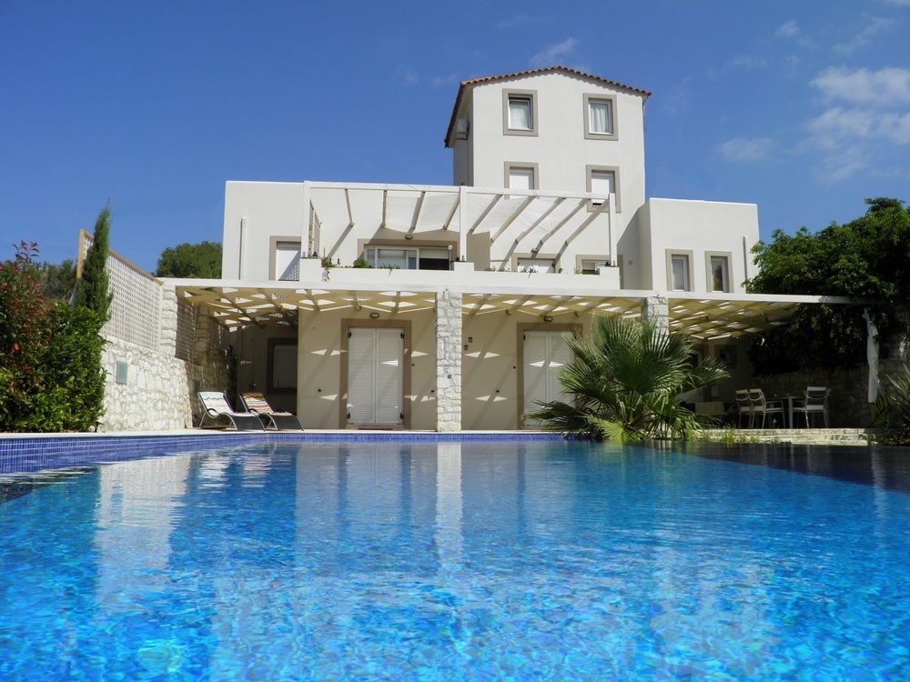 耶奥伊乌波利斯Cretan Mansion With Heated Swimming Pool别墅 外观 照片