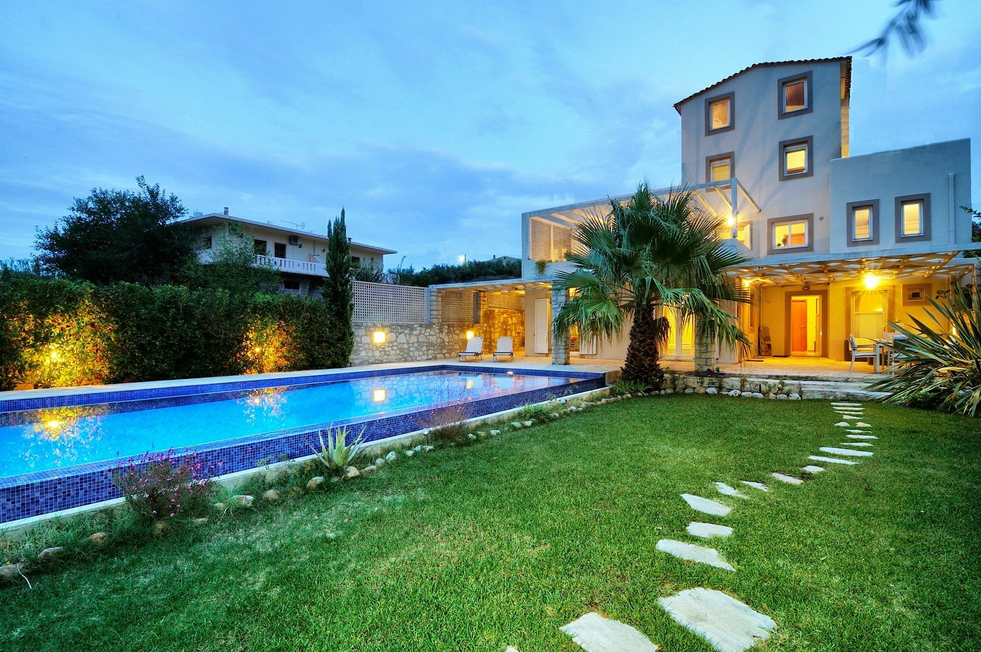 耶奥伊乌波利斯Cretan Mansion With Heated Swimming Pool别墅 外观 照片