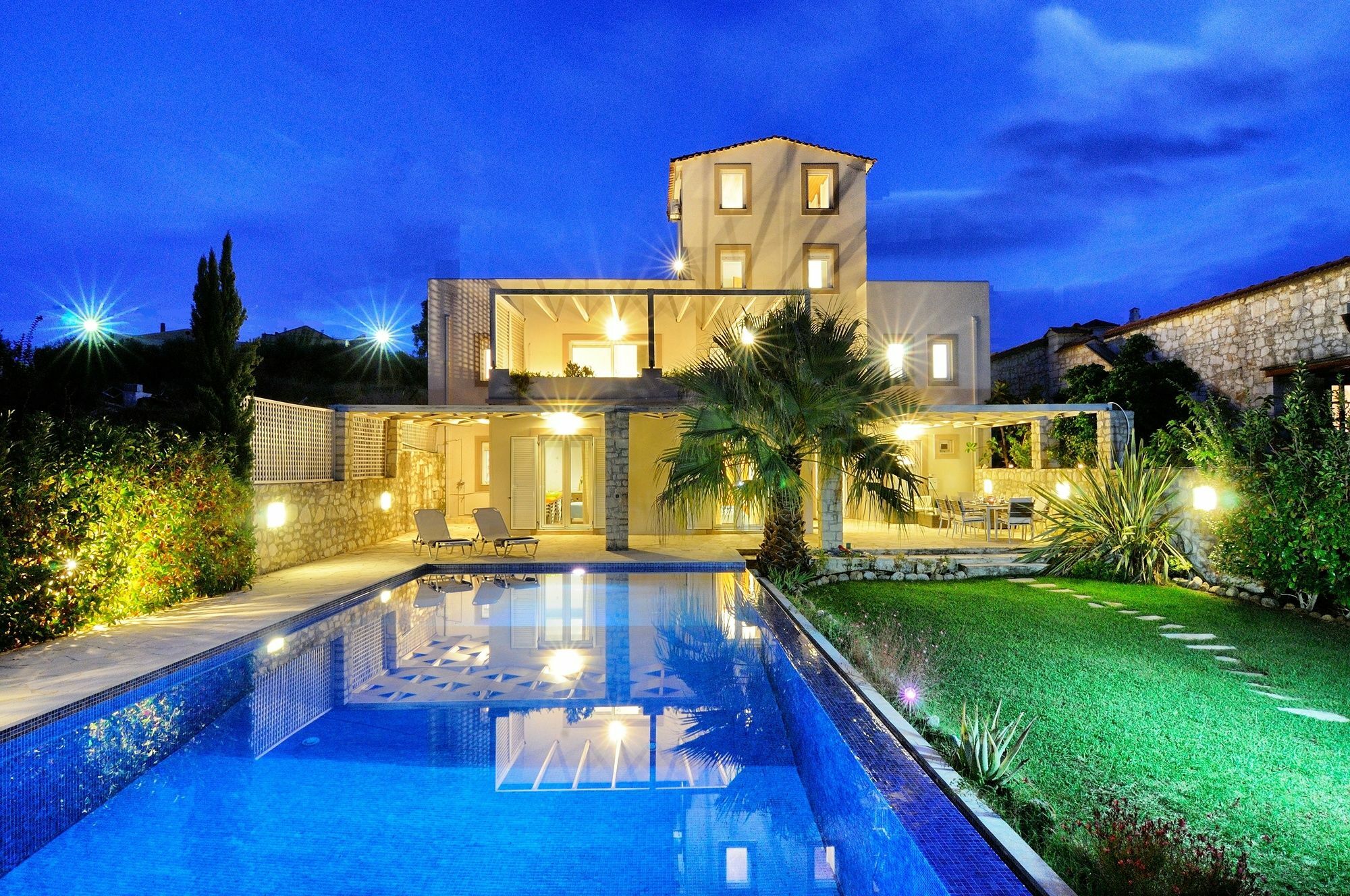 耶奥伊乌波利斯Cretan Mansion With Heated Swimming Pool别墅 外观 照片